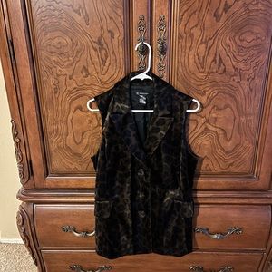 COPY - Like New  Faux Fur Leopard Print Vest